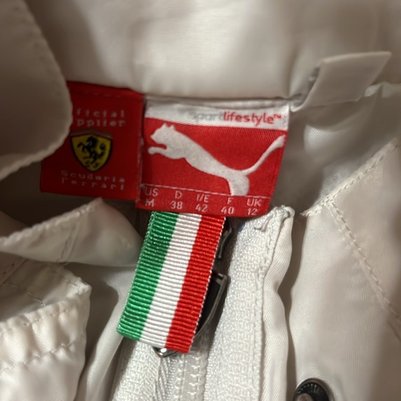 Ferrari Puma Windbreaker Jacket White Red size M - Picture 10 of 12
